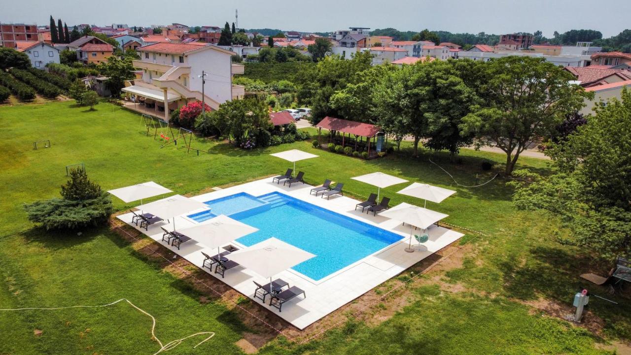 Apartments Rudaj Ulcinj Exteriör bild
